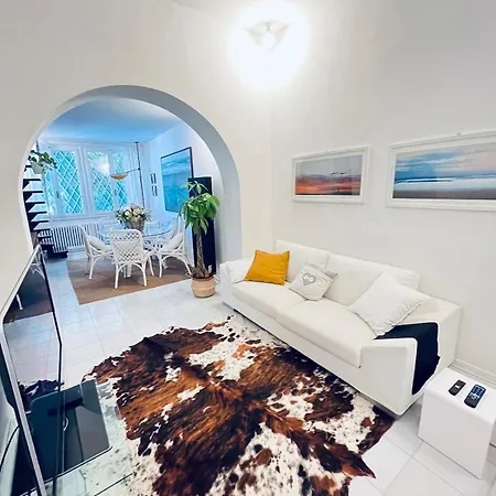 Apartamento In Center & Near *